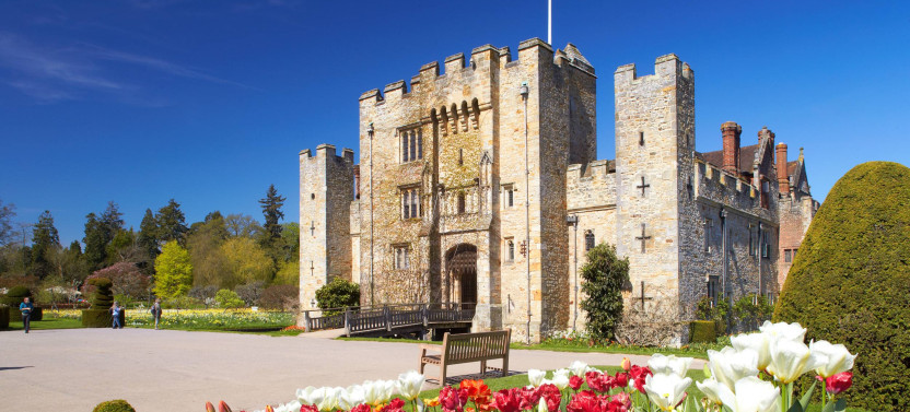 From London: Leeds Castle and Hever Castle Tour Incl. Entry Tickets