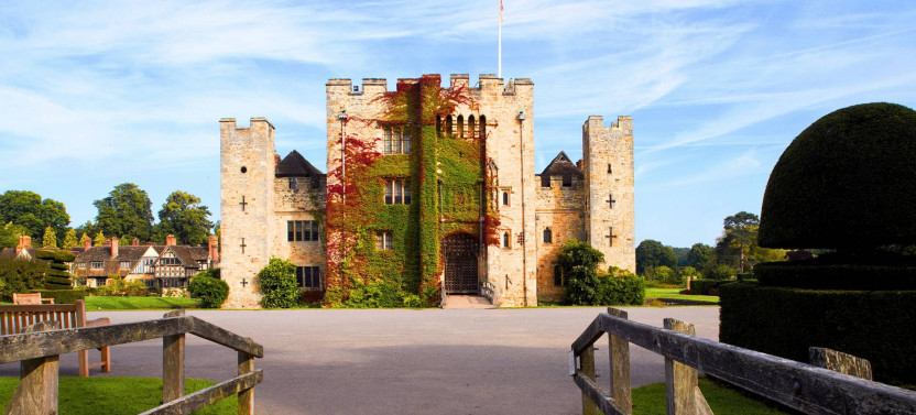 From London: Leeds Castle and Hever Castle Tour Incl. Entry Tickets