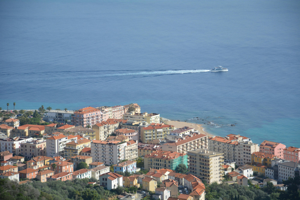 Ajaccio: Guided Shore Excursion with La Parata Stop