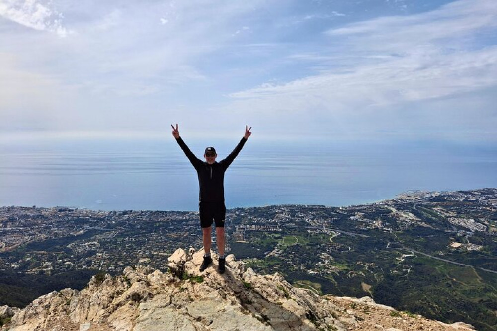 Private La Concha Summit Hike to Marbella’s Highest Peak