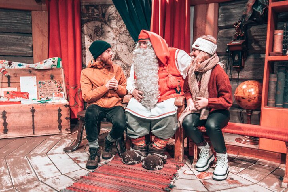 Santa Claus Village: Small Group Tour