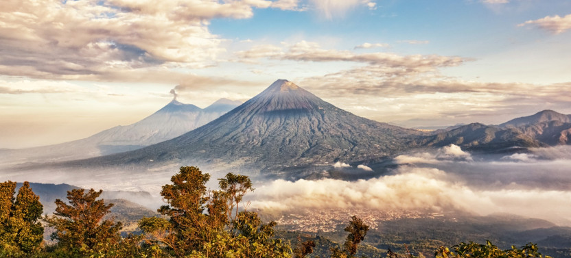 Pacaya Volcano Tour with Entrance Fee and Transfers from Guatemala City