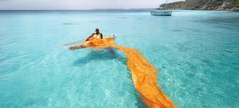 Curacao Clear Kayak Photoshoot and Videoshoot with Cocktails!