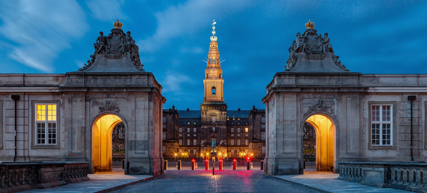 Copenhagen Shore Excursion: Top Attractions and City Tour