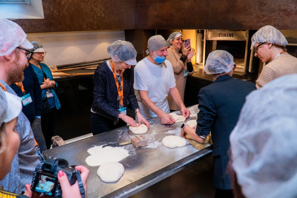 Group Bread Workshop in Matera