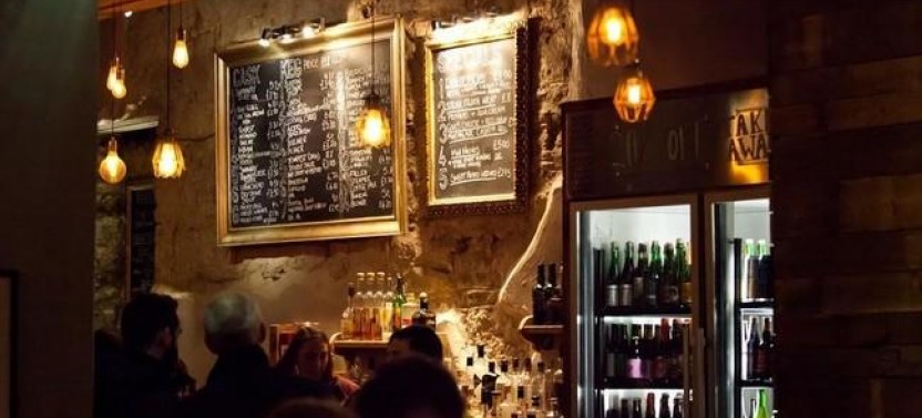 Edinburgh Pub History Tour