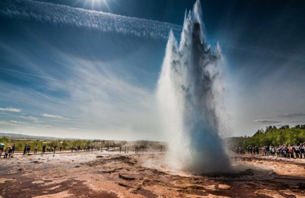 Golden Circle Highlights from Hotel Ranga with Geysir and Gullfoss