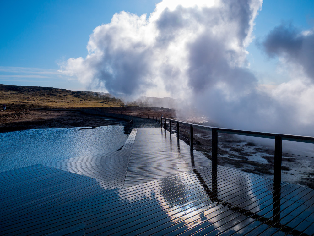 Volcanic Wonders of Reykjanes Peninsula With New Lava Fields