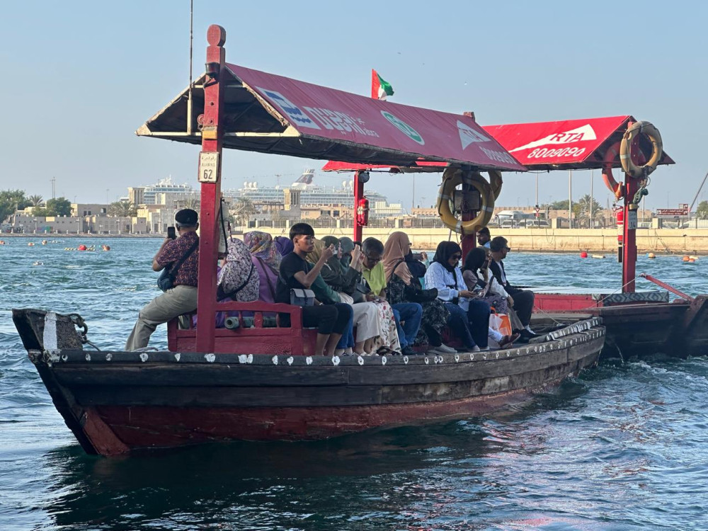 Old Dubai Food Tour – Taste Authentic Flavors & Culture