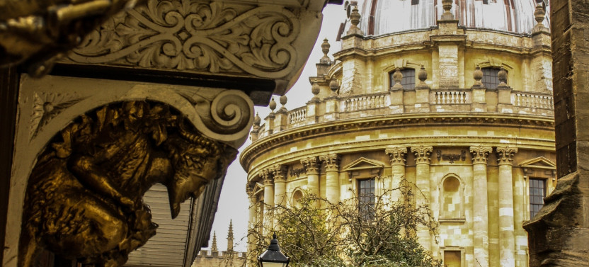 Private Mandarin Alumni-led Harry Potter Film Locations Walking Tour