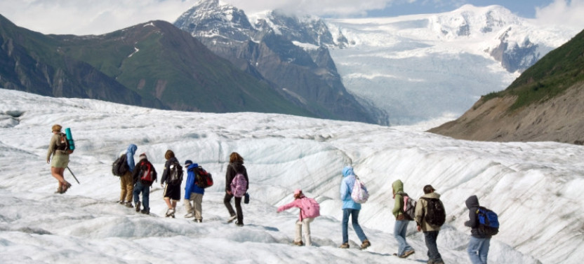 Half-Day Root Glacier Hike In Kennicott Valley