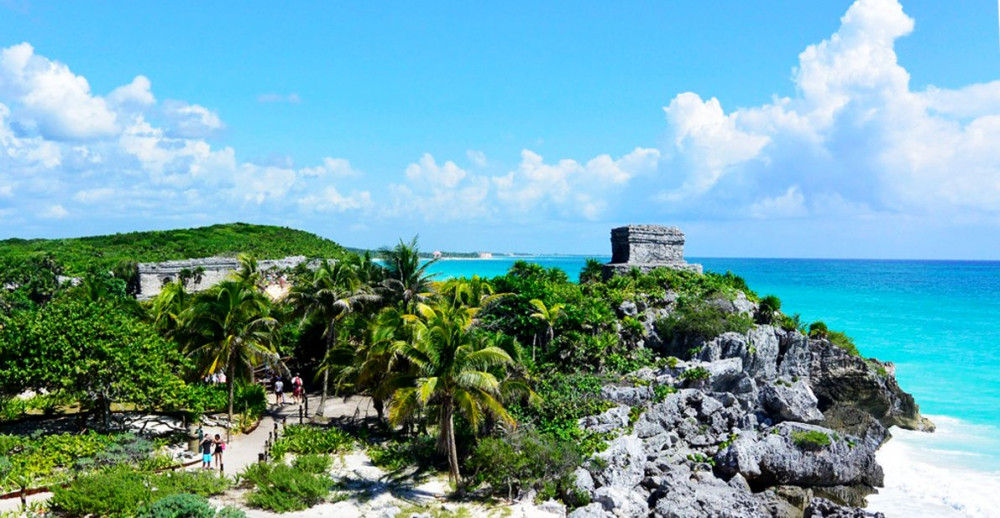 Discover Tulum And Coba