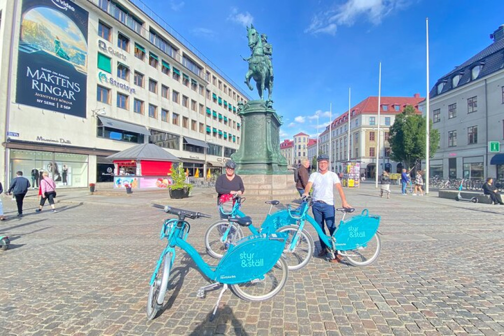 2-Day Private Gothenburg Tour with 5-Star Hotel & Guided Bike Ride