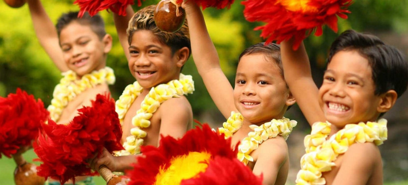 Polynesian Cultural Center Admission w. Circle Island Tour & HĀ Show