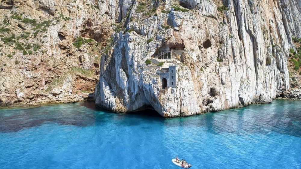 From Buggerru: Dinghy Tour to Pan di Zucchero and Porto Flavia