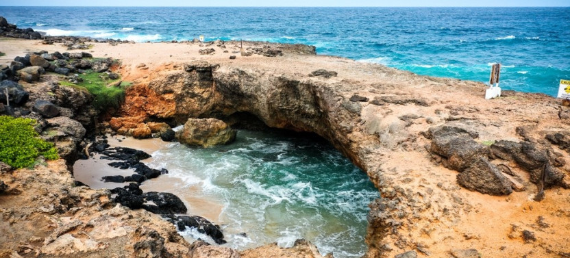 Baby Beach, Caves, and Natural Pool Off Road Safari