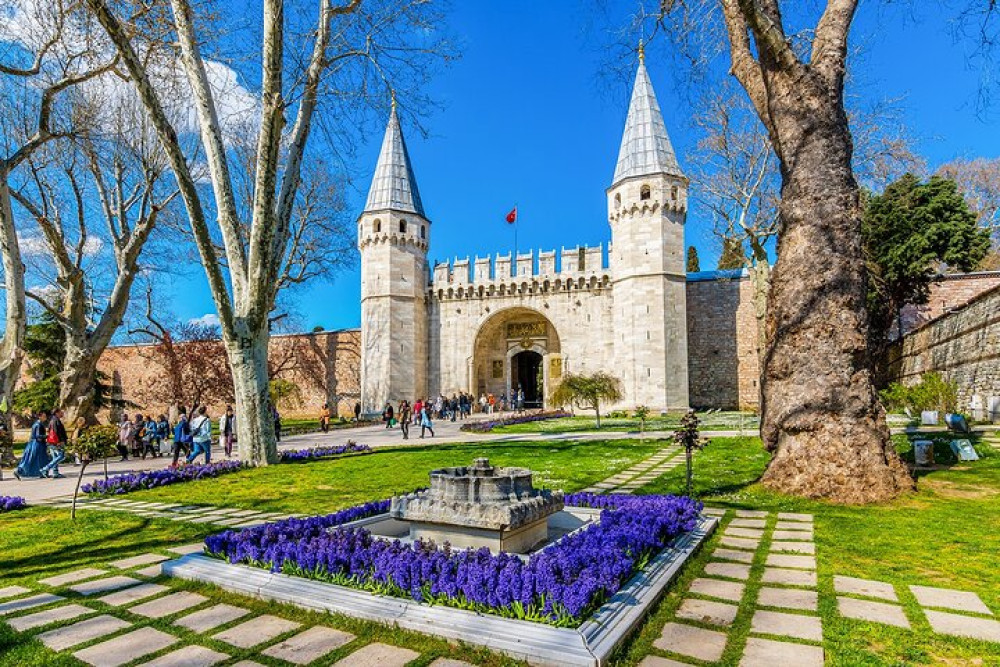 Private Istanbul Highlights Tour up to 8 guests with Licenced Guide