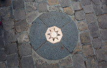 Paris in person3