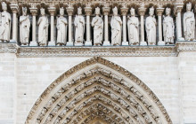Paris in person5