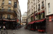 Paris in person8