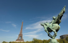 Paris in person1