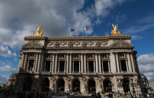 Paris in person15