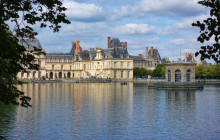 Paris in person2