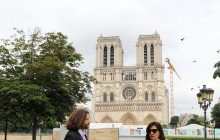 Paris in person4