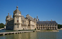 Paris in person1