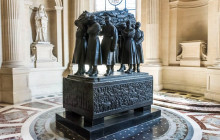 Paris in person3