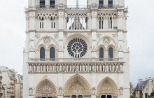 Paris in person2