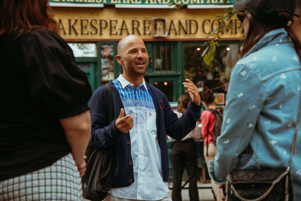 Expert-led Paris Welcome Tour - Small Group