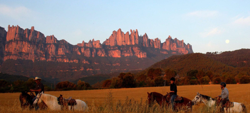 Expert-led Montserrat Full Day Trip from Barcelona with Horseback Riding, photo 2 of 5