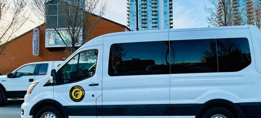 Shared Shuttle Transfer from Calgary to Canmore with Multiple Pickups