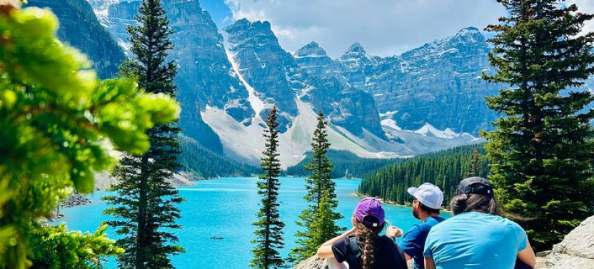 Banff & Yoho Lakes and Takakkaw Falls Tour from Calgary, Canmore & Banff