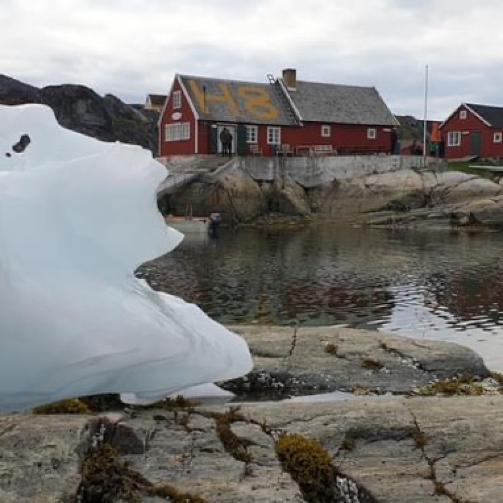 Boat Trip From Ilulissat & Guided Walking Tour of Oqaatsut