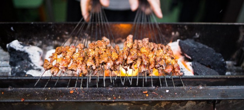 Small Group Xian Evening Food Tour By Tuktuk