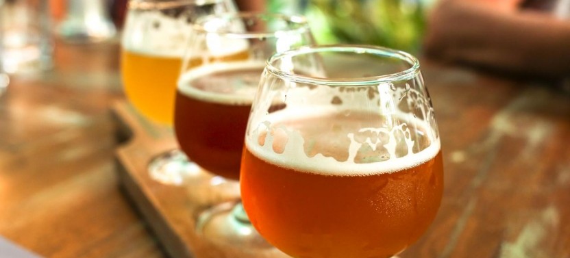 Small Group Phnom Penh Evening Food & Beer Tour