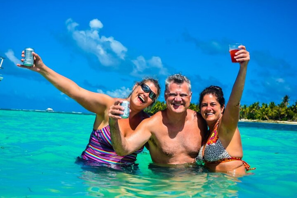 Snorkeling Tour In Punta Cana With Natural Pool And Open Bar