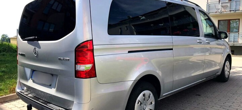 Private One-Way Transfer from Bratislava to Prague