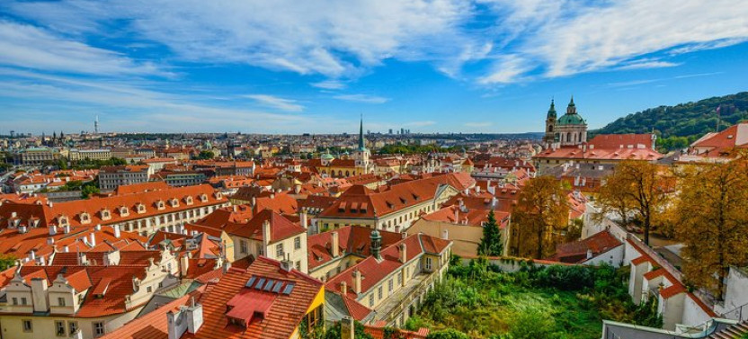 Private Prague Walking Tour & Kutna Hora Bone Church Day Trip