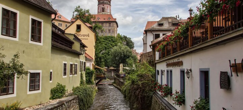 Private Transfer Prague to Salzburg via Český Krumlov and Hallstatt