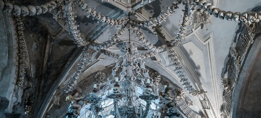 Private Kutna Hora Day Trip from Prague with Lunch and Admissions