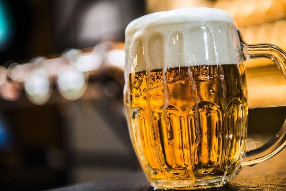 Private Luxury Transfer from Prague to Munich via Pilsner Brewery Tour