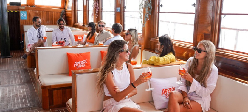 Barcelona Sailing Cruise with Open Bar, photo 5 of 15