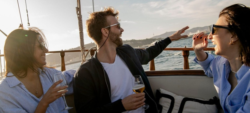 Barcelona Sunset Sail with Live Music, photo 5 of 13
