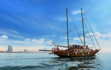 Julia Travel3