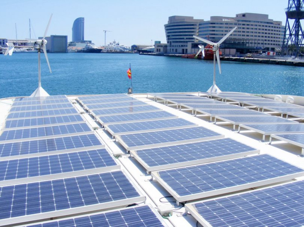 Barcelona Panoramic Eco Catamaran Cruise