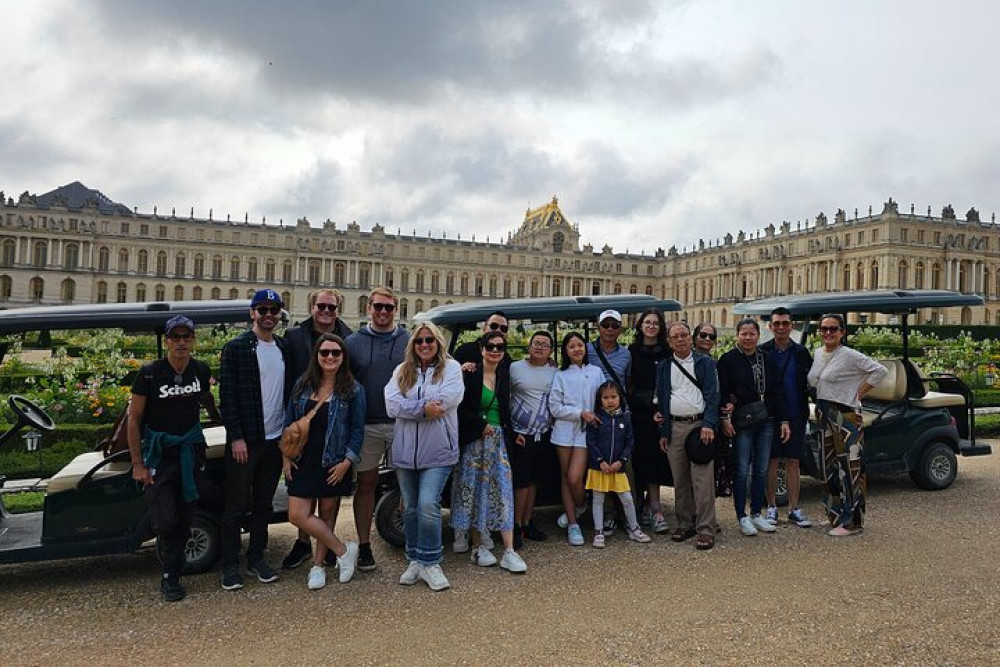 Versailles Golf Cart & Shuttle Guided Tour Including Hamlet And Gardens