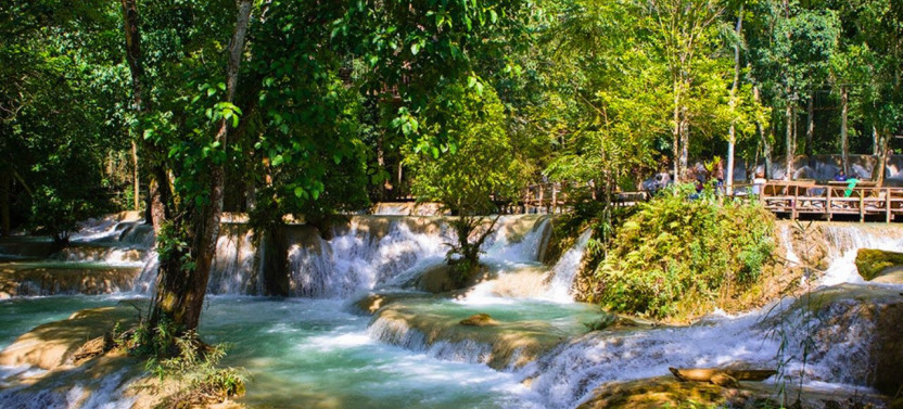 Private Luang Prabang: Mountain Biking, Jungle Trekking & Tad Sae Waterfall